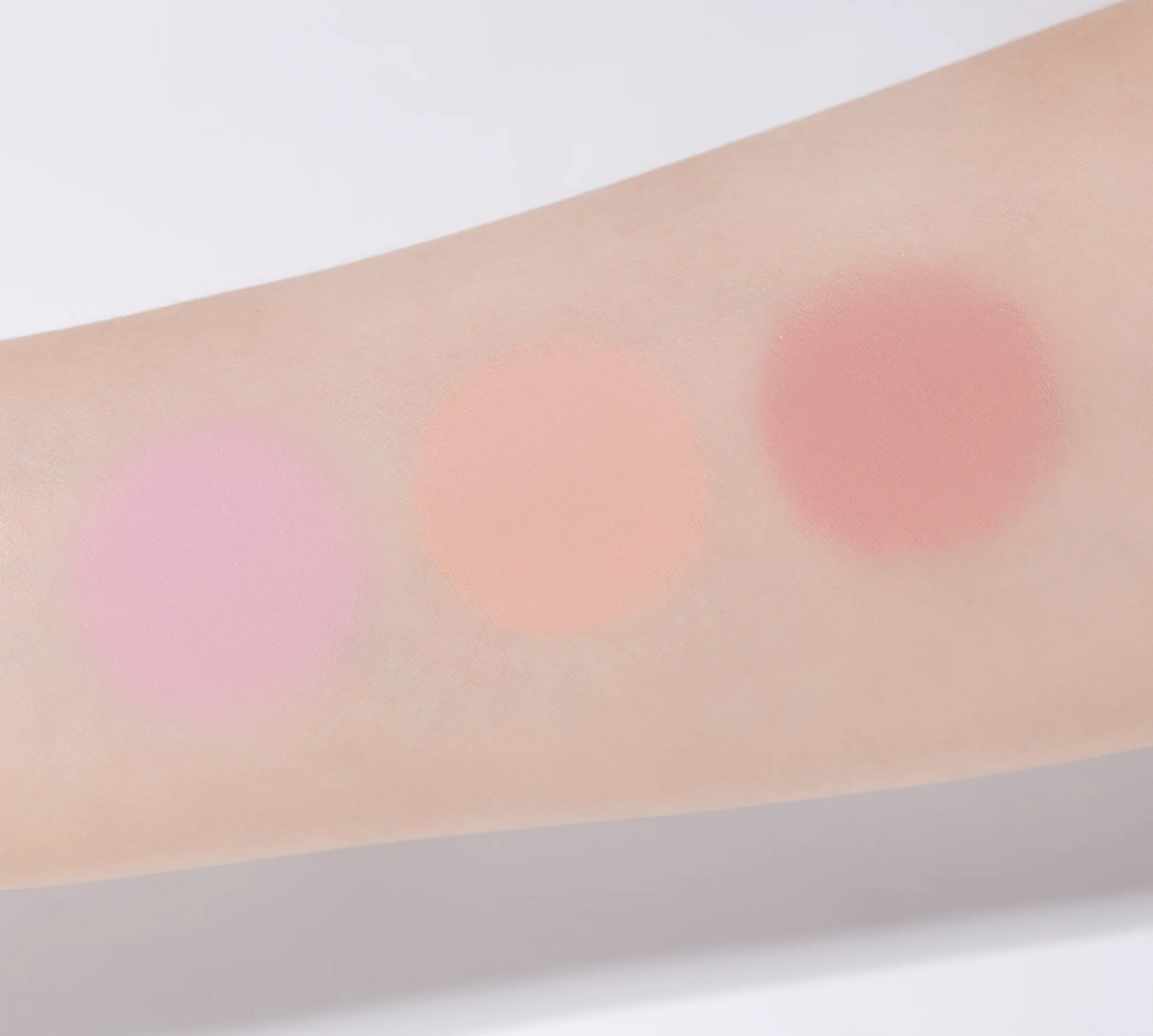 Cheek Tone Jelly Blusher - Image 17